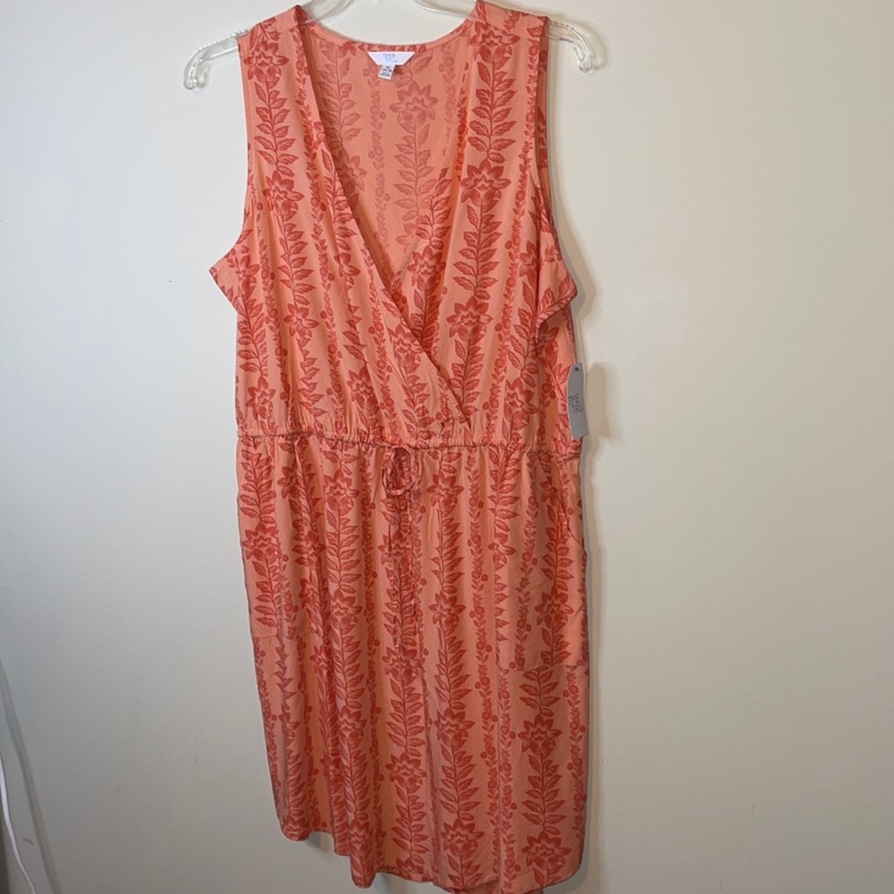 Time and Tru sleeveless knee-length v-neck surplus dress NEW